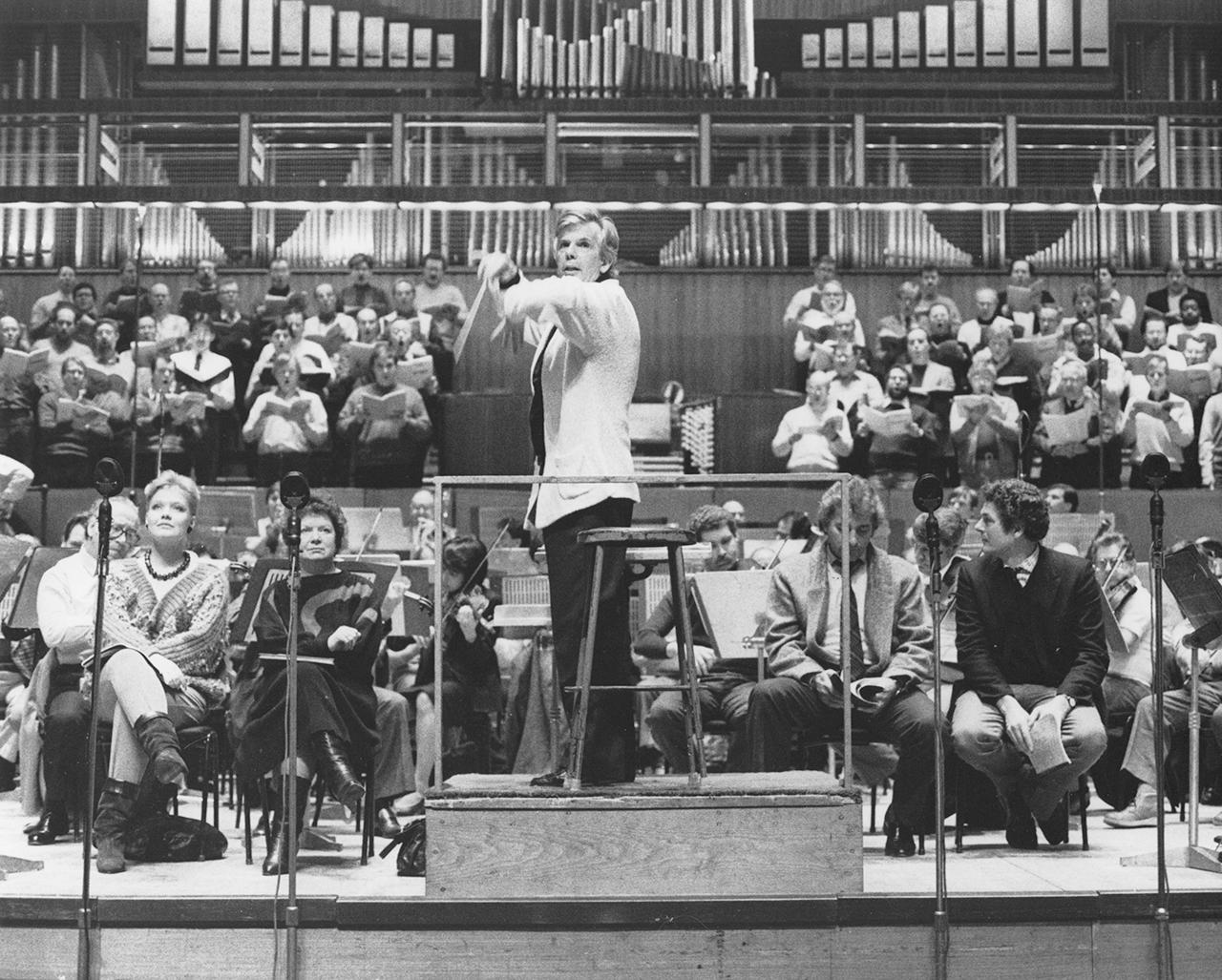 Christoph von Dohnányi leads a rehearsal of Beethoven’s Ninth Symphony with the Orchestra and the Cleveland Orchestra Chorus at the Royal Festival Hall in London in 1986.
