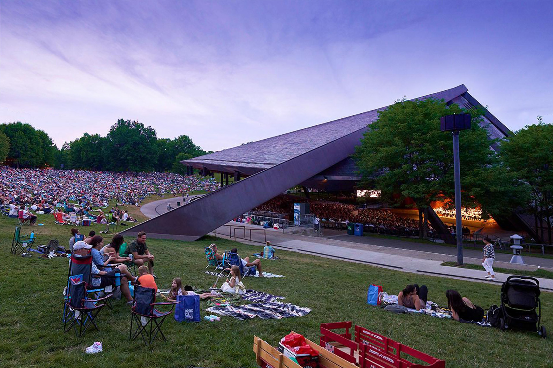 blossom music center outdoor patrons on the hill